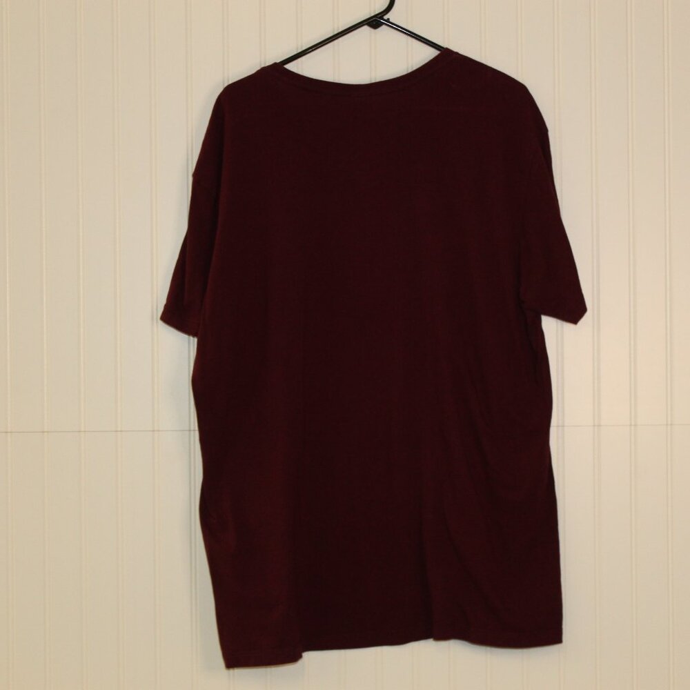 Harry Potter Gryffindor Quidditch Wizarding World of HP T-Shirt Size XL - Picture 11 of 13